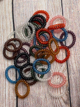 Load image into Gallery viewer, Translucent Spiral Hair Ties
