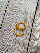 Load image into Gallery viewer, Starfish Spiral Hair Ties