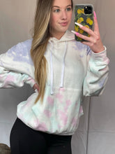 Load image into Gallery viewer, Boyfriend Fit Tiedye Pullover Hoodie