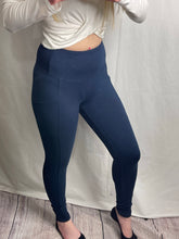 Load image into Gallery viewer, Buttery Soft Side Pocket Leggings
