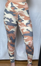 Load image into Gallery viewer, Spring Camo Leggings
