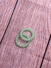 Load image into Gallery viewer, Starfish Spiral Hair Ties
